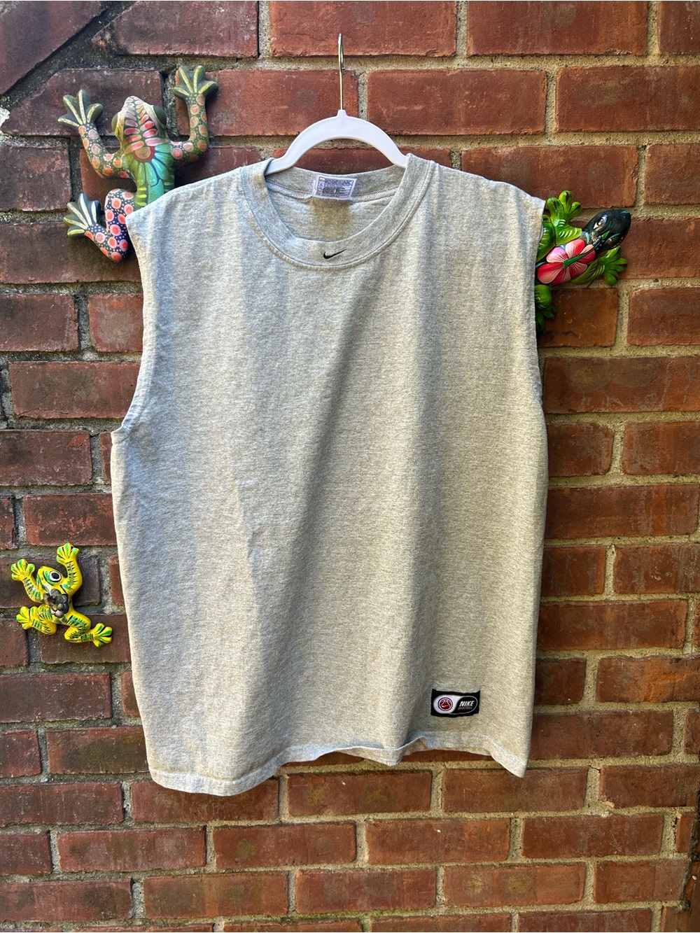 Vintage 90’s Nike Men’s Sleeveless Grey Athletic Tank Top